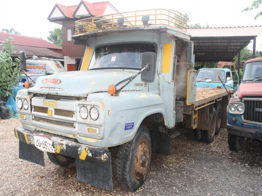 อีซูซุ 10 ล้อเพลาเดียว เครื่องดีวาง 6BB1 แซสซีเดิมกระบะท้ายลาดบรรทุกแบ็คโฮ120อยู่รถใช้งานอยู่จังหวัดน่านครับ อีซูซุ 10 ล้อเพลาเดียว เครื่องดีวาง 6BB1 แซสซีเดิมกระบะท้ายลาดบรรทุกแบ็คโฮ120อยู่รถใช้งานอยู่จังหวัดน่านครับ