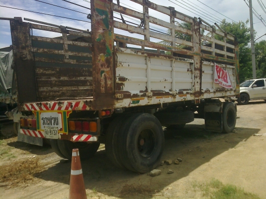 ขายลูกพ่วง