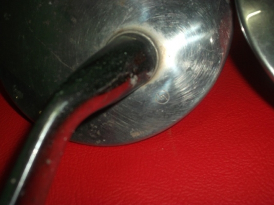 ขายฝาตบมาสด้า1000  จำนวน1ชุด ราคา1500 บาท