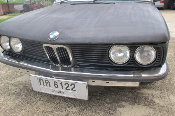 ขายตามสภาพรถ BMW E12 คลาสสิคเครื่อง 1G ติด GAS LPGแล้ว 29000 ราคาถูกกว่ามอเตอร์ไซค์ กันแดดกันฝน