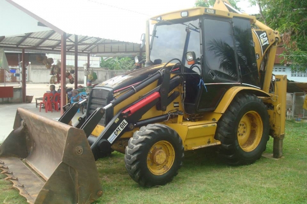 ขายรถ ตักหน้าขุดหลัง CAT 428D 4x4  เอกสารพร้อมโอน