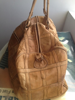 กระเป๋าหนังใบใหญ่ เป็นหนังต่อ สวยๆ หนังนิ่มๆ เท่ห์ๆ แนววินเทจ