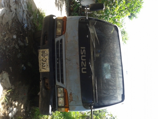 ขายหกล้อดั้ม