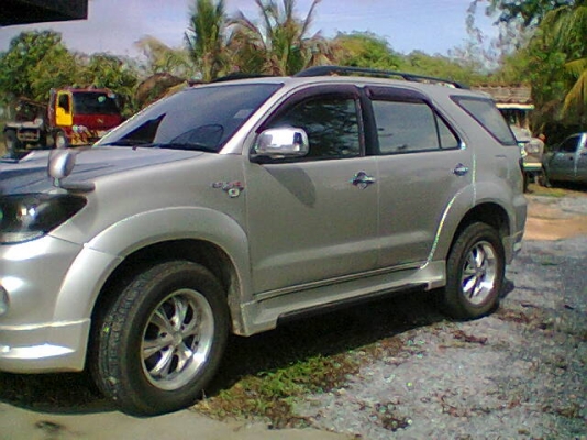 ขายฟอร์จูนเนอร์ ปี05 ตัวTOP 660,000 บาท