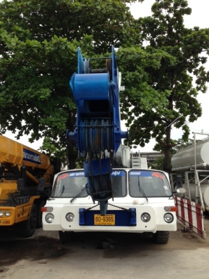 ขายเครน 80 ตัน KATO NK800