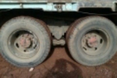 Isuzu สิบล้อ Rocky 2 เพลา FVZ ปี 33 พื้นเรียบท้ายลาด เบรกจิ๊ฟฟี่ เพาเวอร์ เครื่อง 175 ช่วงล่างใหญ่ คานพื้นเรียบ เหล็กไอบีม 820,000