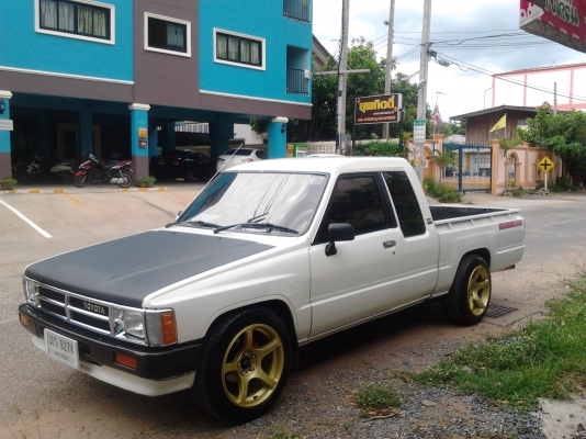 TOYOTA HERO ปี2533 สภาพดีเยี่ยม รถบ้านเจ้าของขายเอง