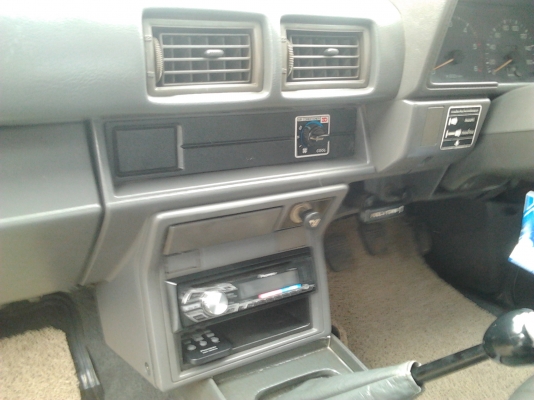 TOYOTA HERO ปี2533 สภาพดีเยี่ยม รถบ้านเจ้าของขายเอง