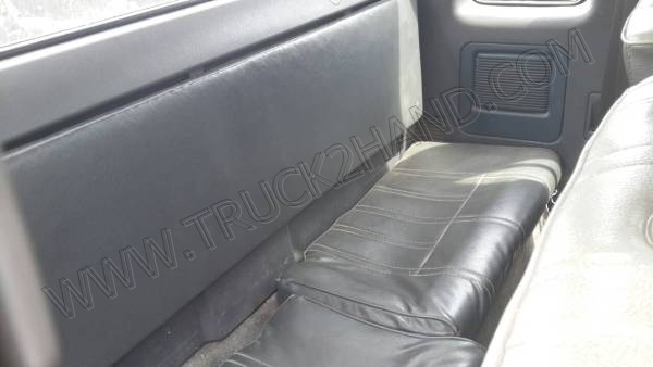 รถปิ๊กอัพ ยี่ห้อ TOYOTA