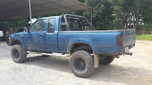 รถปิ๊กอัพ ยี่ห้อ TOYOTA