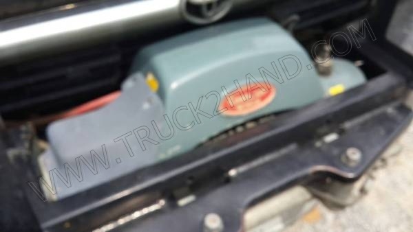 รถปิ๊กอัพ ยี่ห้อ TOYOTA