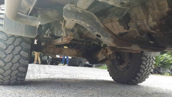 รถปิ๊กอัพ ยี่ห้อ TOYOTA