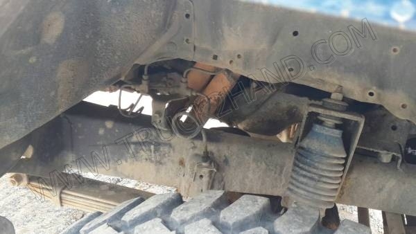 รถปิ๊กอัพ ยี่ห้อ TOYOTA