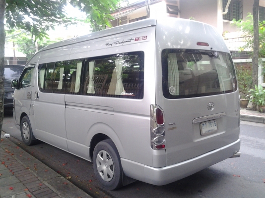 ขายรถตู้  commuter ปี 2005 ราคา 690000