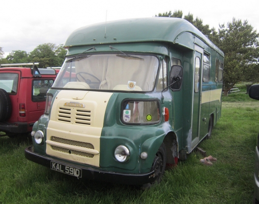 ขายรถตู้ Austin404 รถตู้ใหญ่หายากแห้งๆ