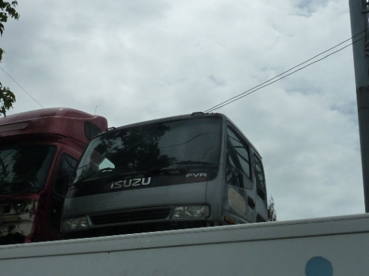 หัวเก๋ง ISUZU DECA 3 ใบปัด D761