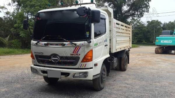 นาทีทองลดราคา***รถบรรทุก 6 ล้อดั๊มพ์ ยี่ห้อ HINO รุ่น EURO3 FC9JELA นาทีทองลดราคา***รถบรรทุก 6 ล้อดั๊มพ์ ยี่ห้อ HINO รุ่น EURO3 FC9JELA