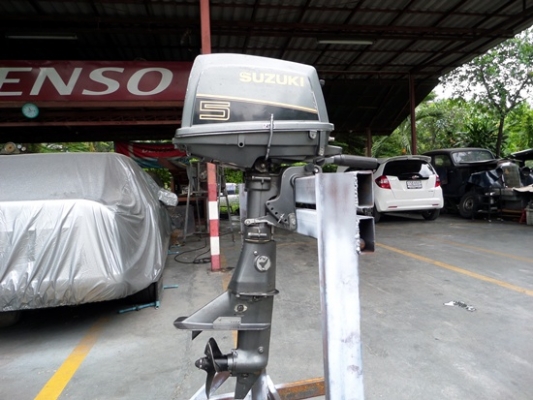 เครื่องเรือ SUZUKI 5 แรง