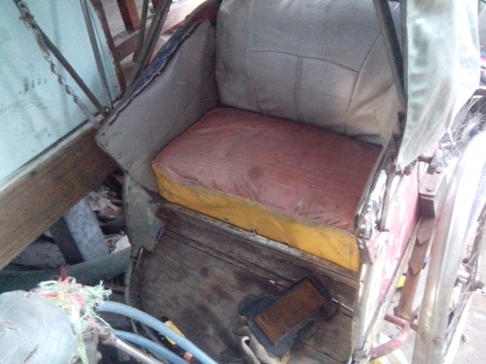 ขายสามล้อถีบโบราณ เก่าหายาก 5500  สนใจติดต่อ