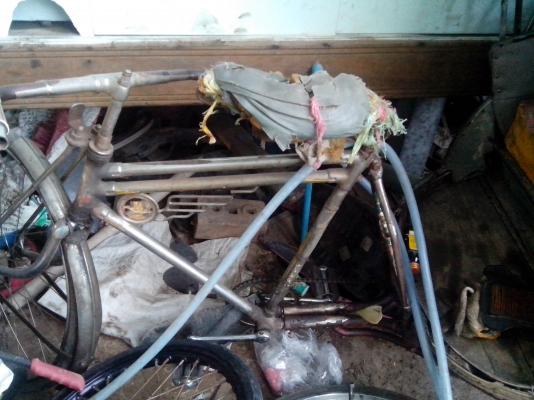 ขายสามล้อถีบโบราณ เก่าหายาก 5500  สนใจติดต่อ