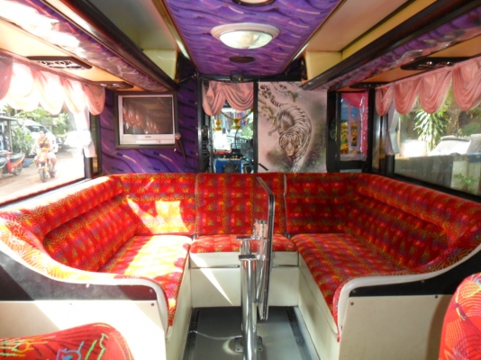 ขายรถบัส 8 ล้อ 2 ชั้น ราคา 2,100,000