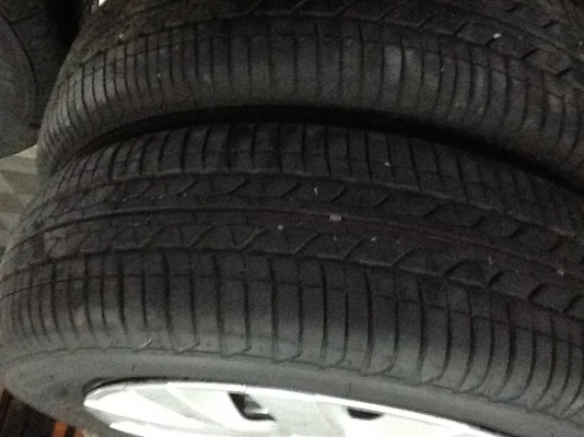 ขายยางป้ายแดงบริสโตน 175 65 15 ปี1913
