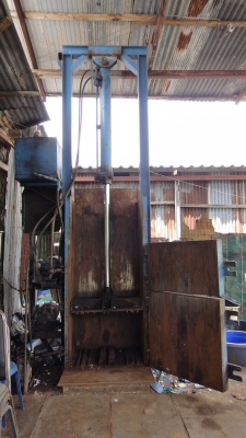 ขายแท่นอัดไฮโดรลิคสำหรับร้านรับซื้อของเก่า