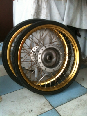 ขายล้อclick