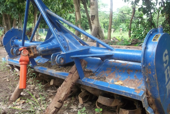 ขายโรตารี่รถไถใหญ่