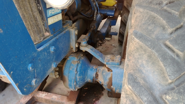 รถไถFORD6610 แท้ๆรถ2เพลาแท้ สวยมาก สีเดิม เล่มทะเบียนพร้อม