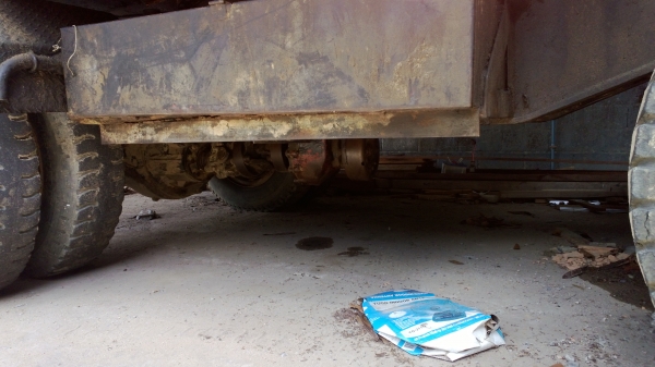 รถขุดล้อยาง8ล้อ โคเบฯ04 พร้อมใช้ YD 00136