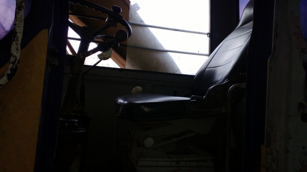 รถขุดล้อยาง8ล้อ โคเบฯ04 พร้อมใช้ YD 00136