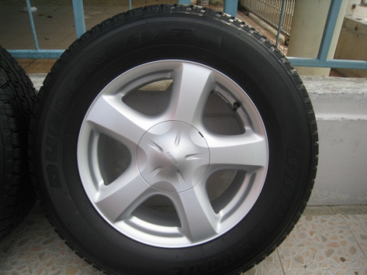 ขายล้อแม็กป้ายแดง All New Izusu D-max 17"x7" et33 6รู139 + ยางปี 13 (081-3747940)