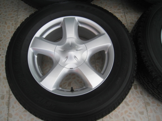 ขายล้อแม็กป้ายแดง All New Izusu D-max 17"x7" et33 6รู139 + ยางปี 13 (081-3747940)