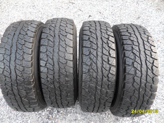 ขายแม็ก 6 รูขอบ 15 พร้อมยาง 30X9.50R15 ยางDUNLOPปี12  จำนวน 1 ชุด พร้อมน๊อต 24 ตัว