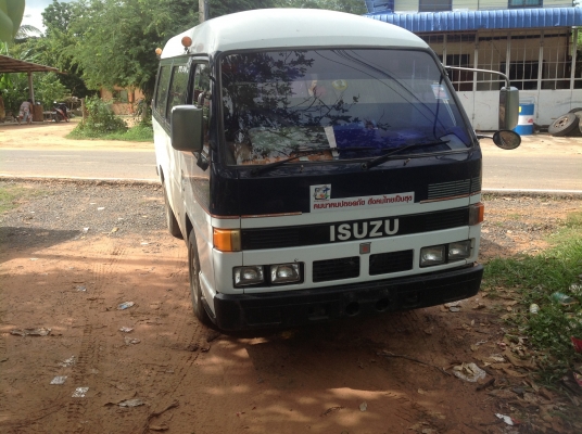 ขาย รถตู้รับส่งนักเรียน ขาย รถตู้รับส่งนักเรียน