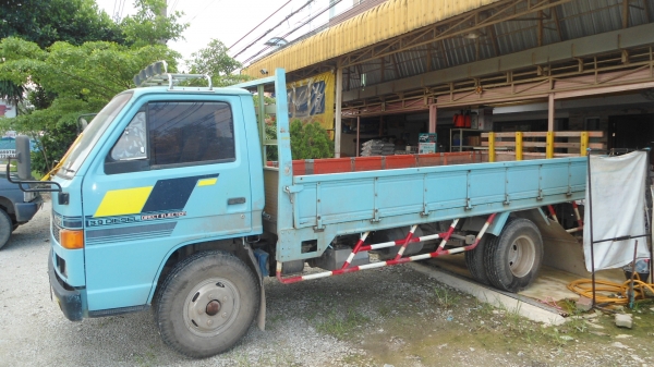 อีซุซุ NFR. 110 แรงล