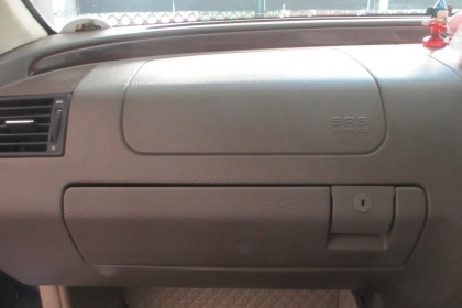 ขาย Benz c-class ปี98 รุ่นสุดท้ายก่อนเปลี่ยนตาถั่ว รถนำเข้าจากเยอรมัน ออกห้างแท้เบนซ์ราชครู เหลือประกัน ขาย Benz c-class ปี98 รุ่นสุดท้ายก่อนเปลี่ยนตาถั่ว รถนำเข้าจากเยอรมัน ออกห้างแท้เบนซ์ราชครู เหลือประกัน