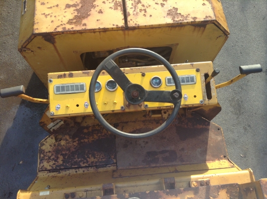 ต้องการขายด่วน รถบด ยี่ห้อ KAWASAKI รุ่น KV4A2 -0162