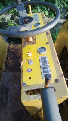 ต้องการขายด่วน รถบด ยี่ห้อ KAWASAKI รุ่น KV4A2 -0162