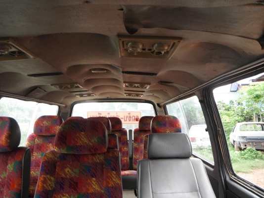 ขายรถตู้ราคาถูก  LH112  เครื่อง 2L )๊ 2539