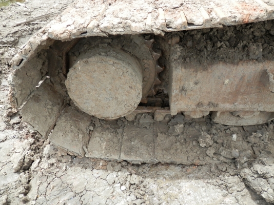 KOBELCO 200 MACK8 YN12 ใช้งาน7000ช.มเศษ รถทำงานอยู่