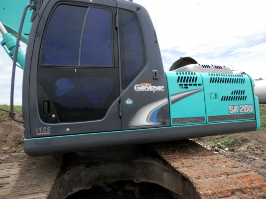 KOBELCO 200 MACK8 YN12 ใช้งาน7000ช.มเศษ รถทำงานอยู่