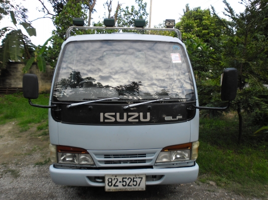 ขาย 4 ล้อการ์ตูน NKR- 88 HP รถห้าง