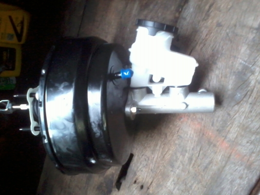 ขายหม้อลมเบรคชั้นครึ่ง D-MAX 2500 คอมมอลเรล ของแท้