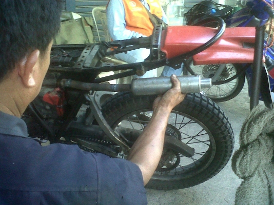 ขาย ยามาฮ่า DT 125 LC  หม้อน้ำ ตัวนอกถังอูฐ พร้อมโอน ถูกๆ