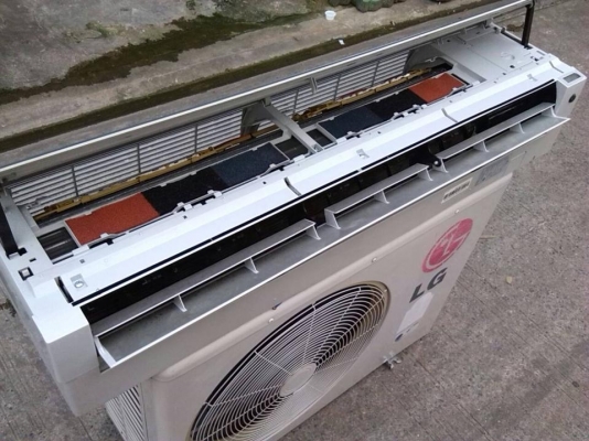 **** ขายแอร์ LG 18000 BTU ( ตัวTOP ) สภาพสวย ****