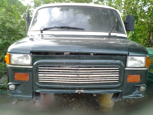 ลดราคาพิเศษ!!! เหลือเพียง 12,000.-ขายบอดี้รถตู้โบราณฟอร์ดทรานซิด