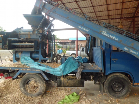 ขาบรถหัวสี ขนาดกลาง  เครื่อง100 แรง ติด 4ล้อกลาง 150000