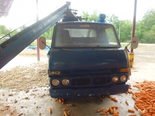 ขาบรถหัวสี ขนาดกลาง  เครื่อง100 แรง ติด 4ล้อกลาง 150000